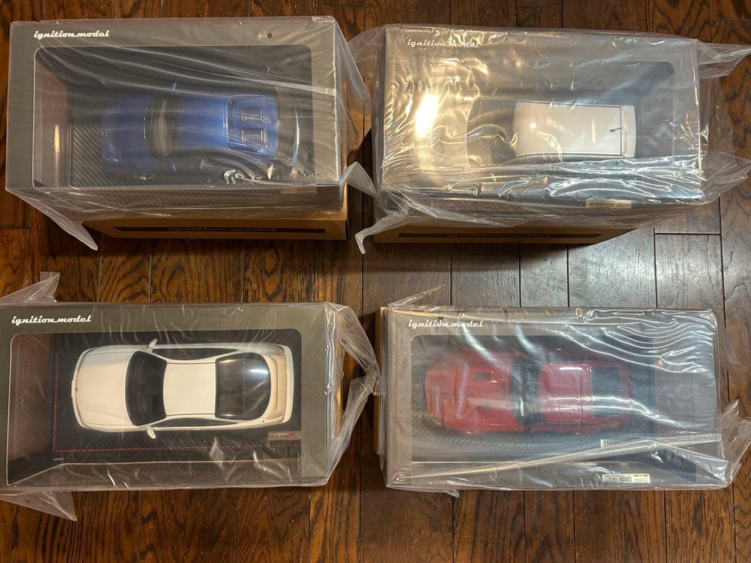 ignition model ミニカーセット 1/18