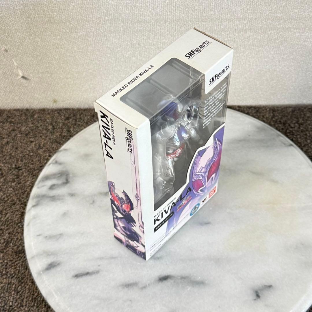 流*者様 E4 バンダイ S.H.Figuarts 仮面ライダーキバーラ フィギ