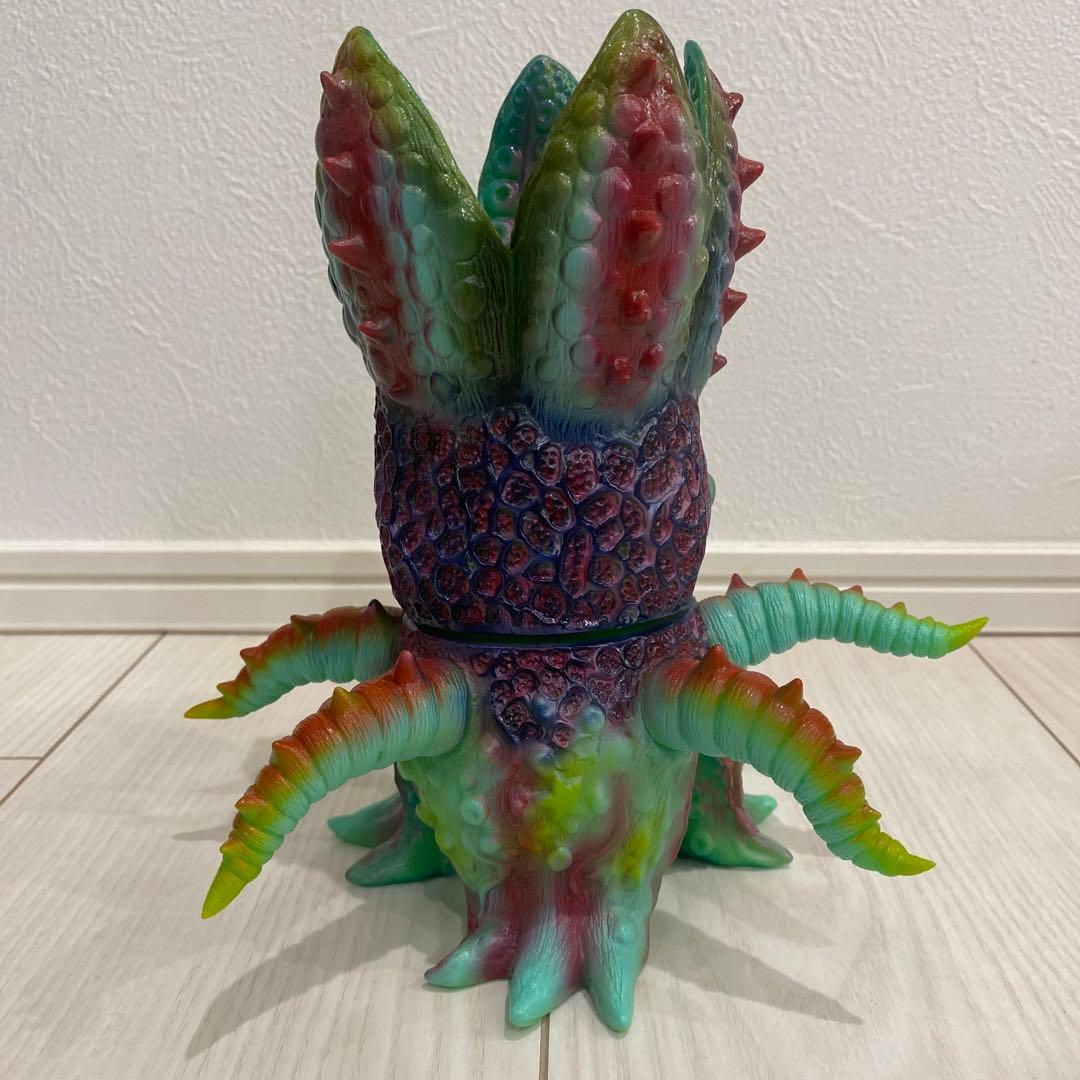 シカルナ工房　KAIJU MEGURO