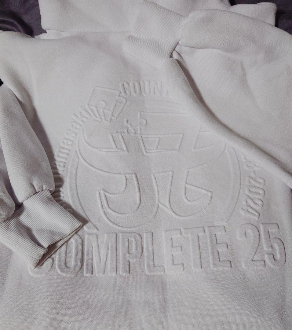 浜崎あゆみ　COMPLETE25　ジップパーカー