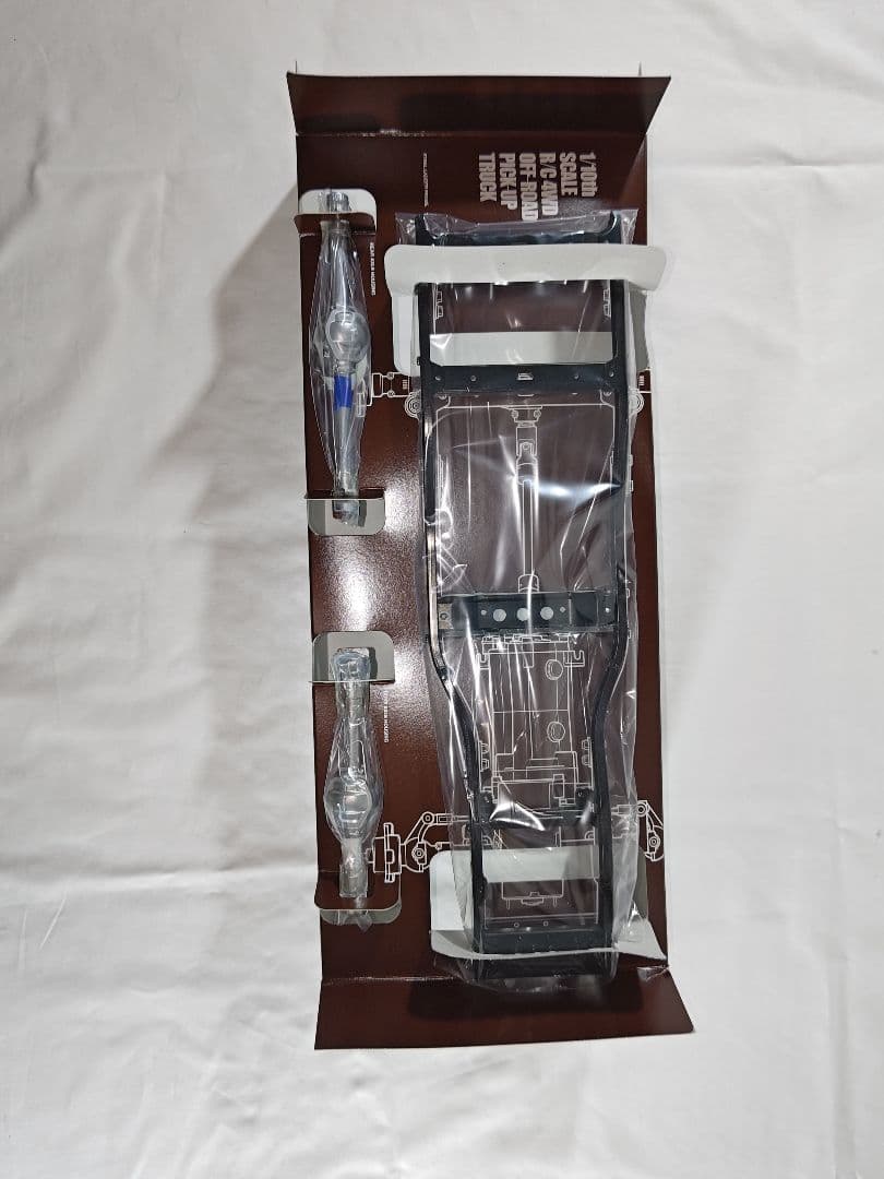 【未組立】タミヤ RC ハイラックス ブルーザー 4WD 3速ミッション 復刻