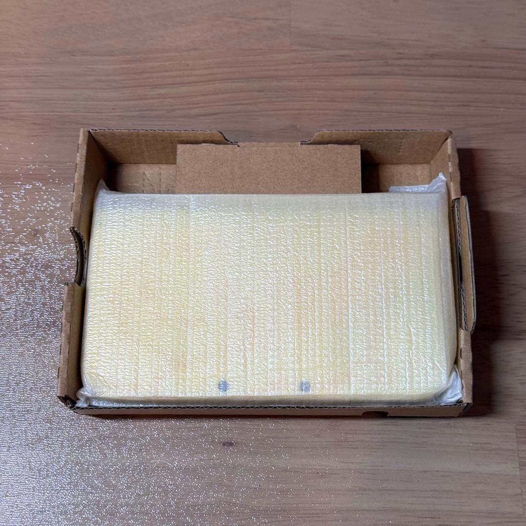 6-203 Newニンテンドー3DS LL ピカチュウ【イエロー】箱付き 美品