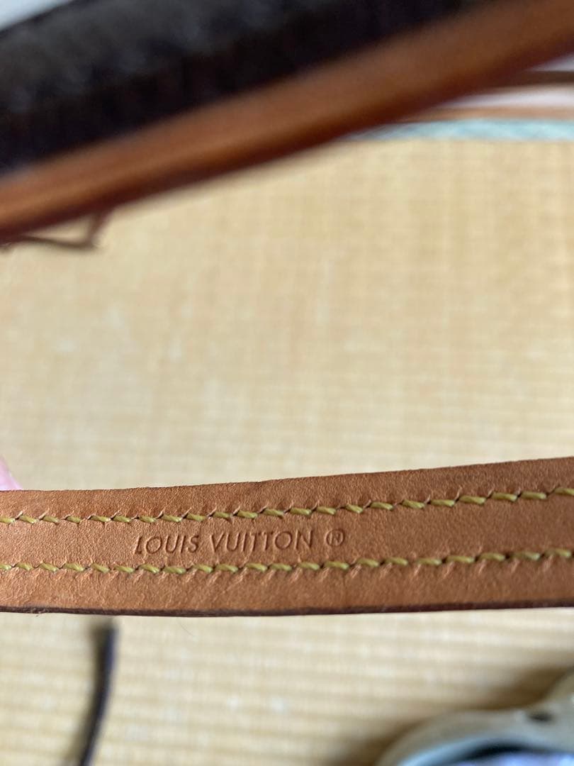 りこまる　茶色レザー モノグラム ハーネスリード