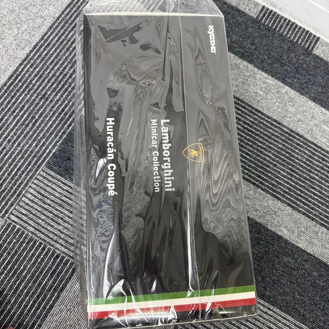 京商 1:18スケール 08311R ランボルギーニ Huracan Coupe