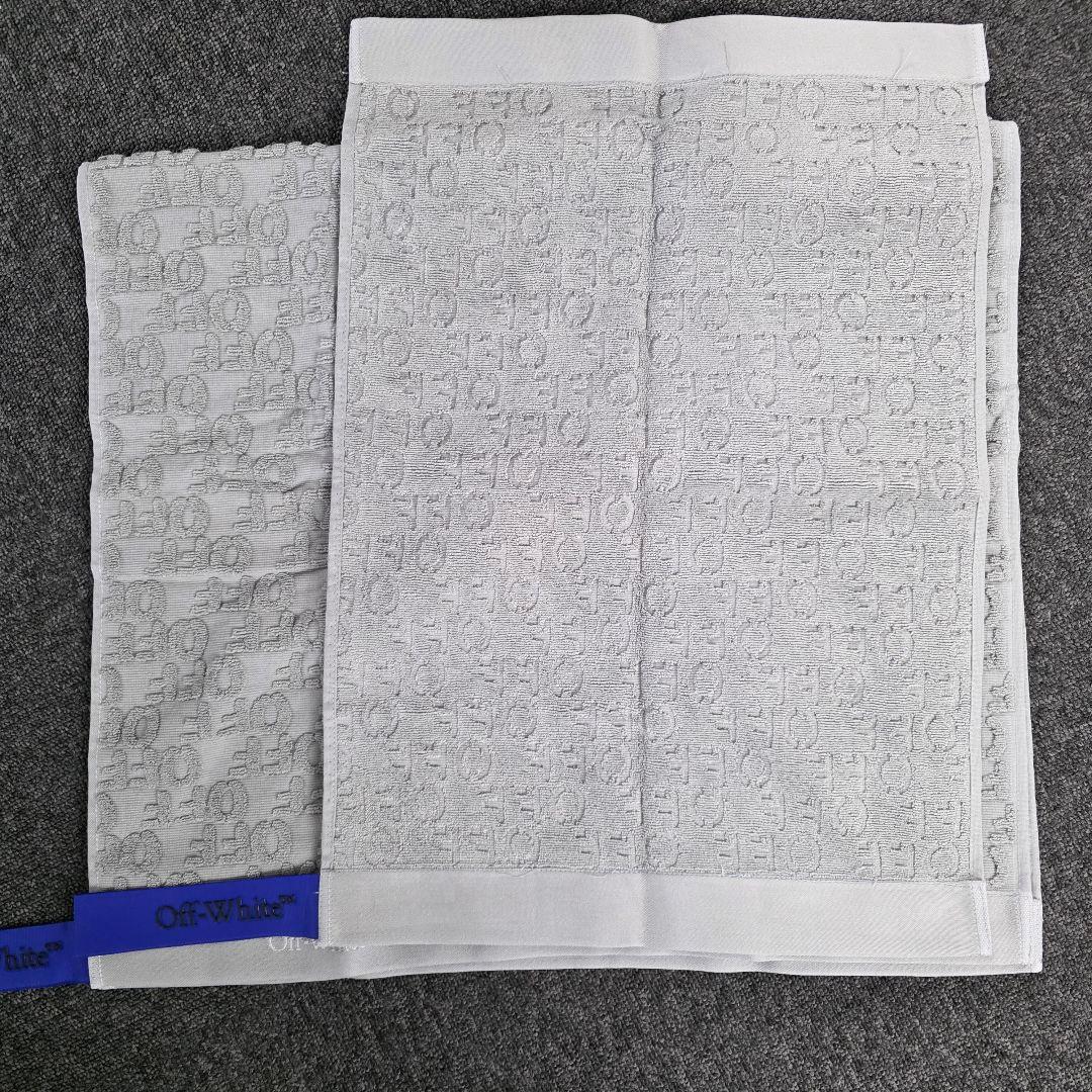 新品未使用品　Off-White シャワータオル　２枚セット　グレー