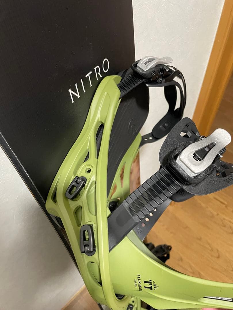 ボード　ナイトロDEMAND LTD GULLWING+ビンディングフラックス