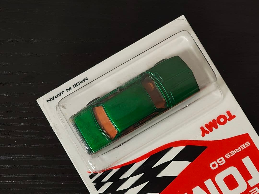 TOMICA　トミカ　BMW320　緑色　ワイドホイール　ブリスターパック