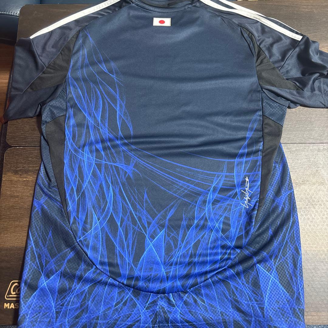 美品 アディダス　adidas サッカー 日本代表ユニフォーム　2XLサイズ