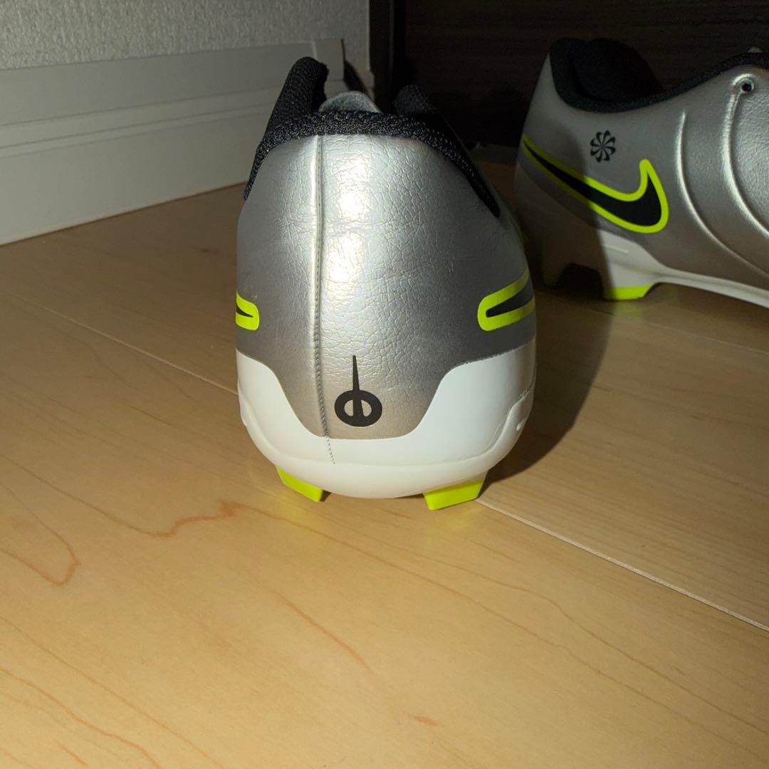 Nike Tiempo Legend 10 Club サッカースパイク　29cm