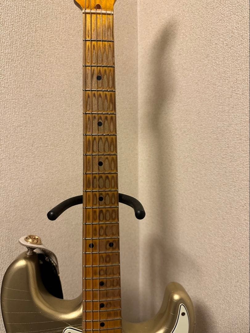 Fender ストラトタイプ MJT