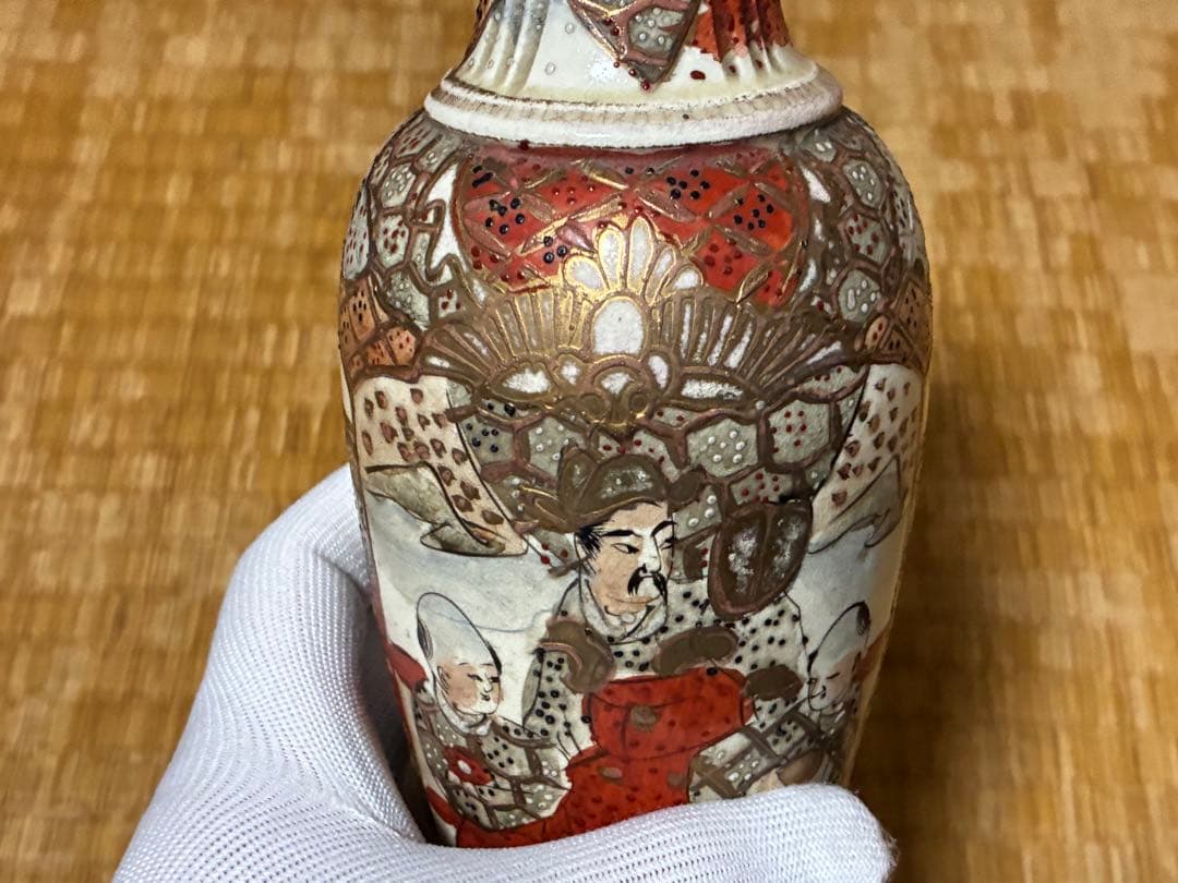 明治期 薩摩焼 金彩 色絵 人物紋 花入 時代物 印あり 箱入