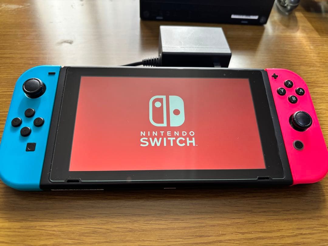 Nintendo Switch 本体 ピンク/グリーン/ブルー