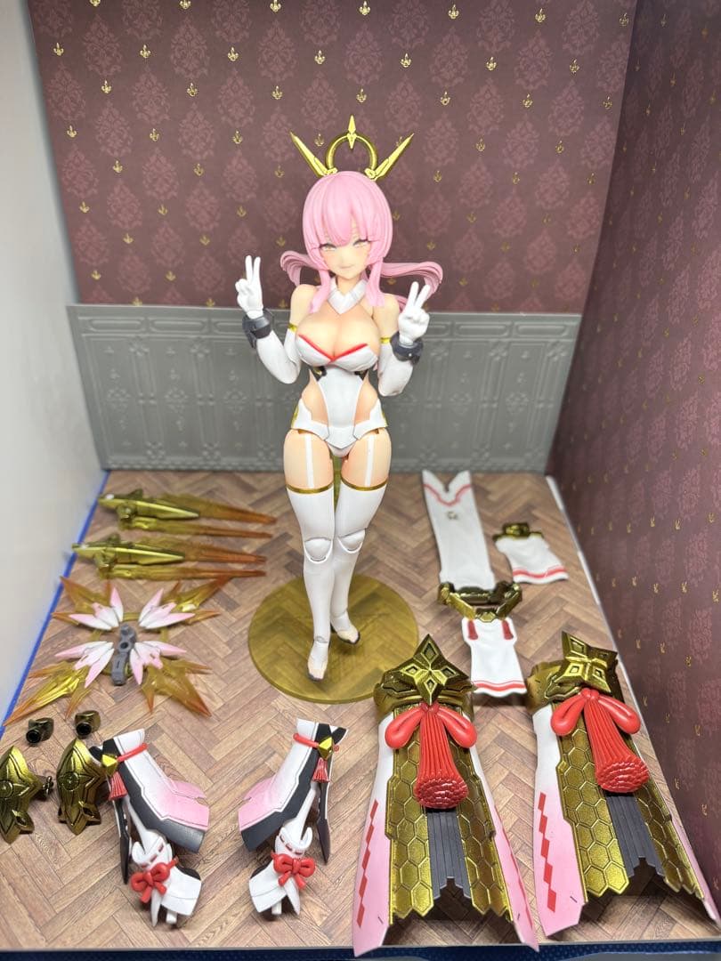 メガミデバイス　アマテラスレガリア塗装完成品