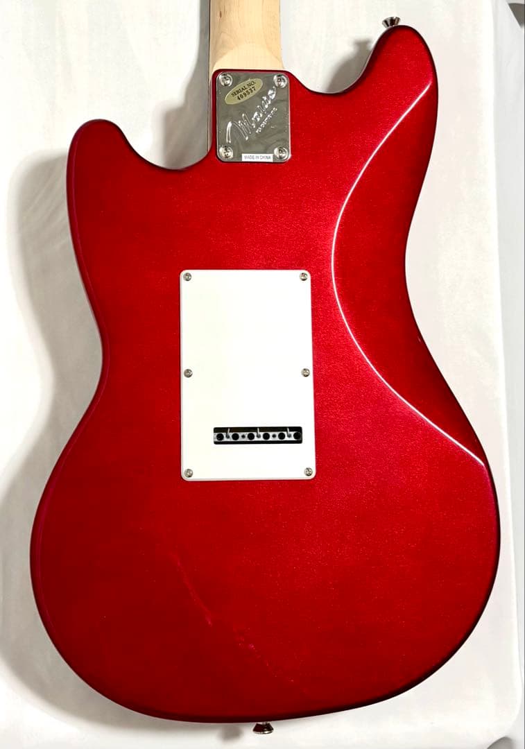 【美品、新品弦張替済】Mavis エレキギター サイクロン