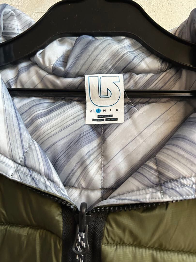 BURTON ダウンベスト