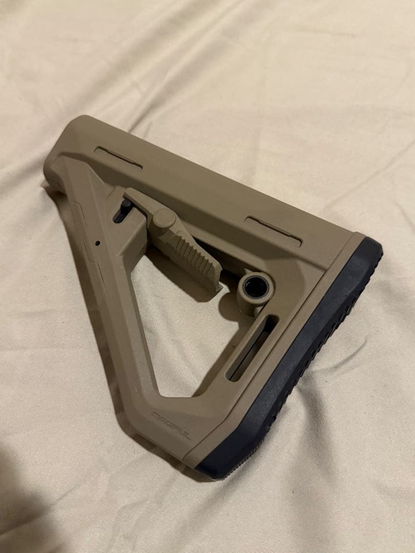 MAGPUL DTCarbine Stock フラットダークアース 実物