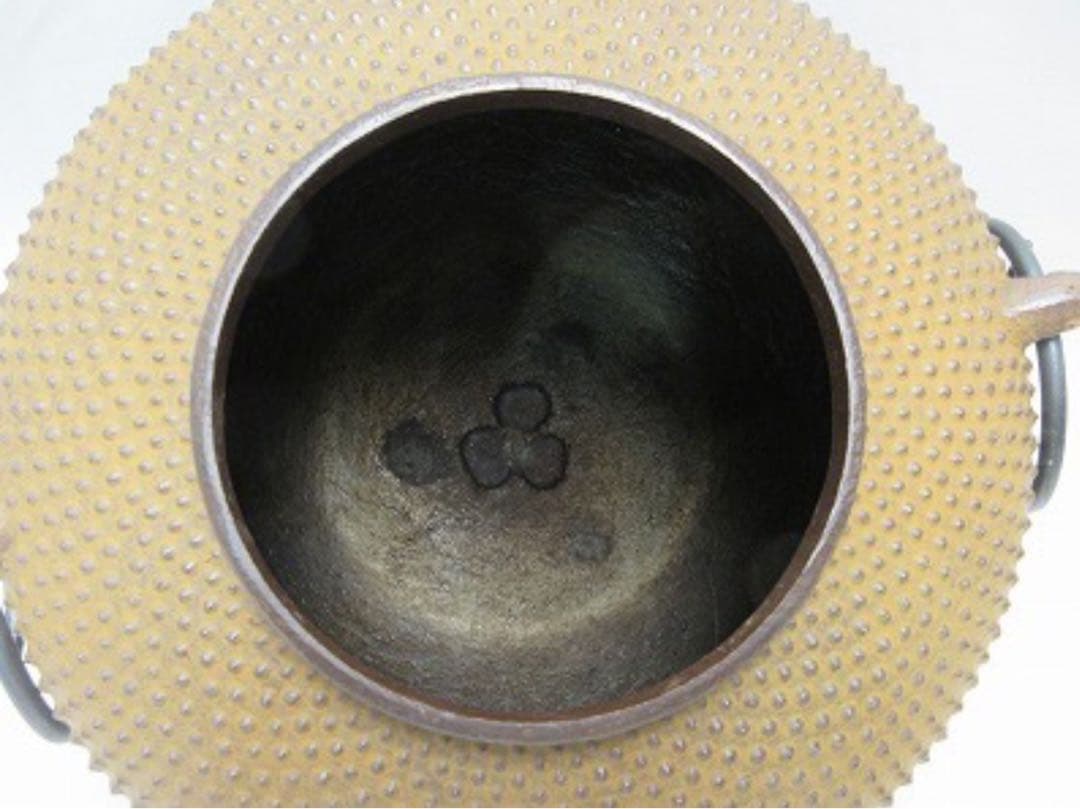 未使用 茶道具 釜師 金森紹栄造 総霰 丸釜 釜印 釜鐶付 茶釜 共箱