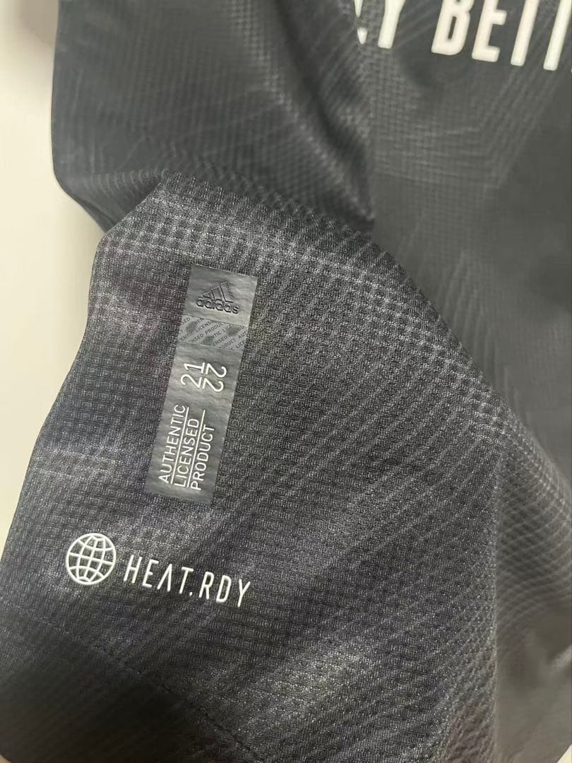 選手支給品レアル・マドリード 21-22 ユニフォーム Y-3 Modric