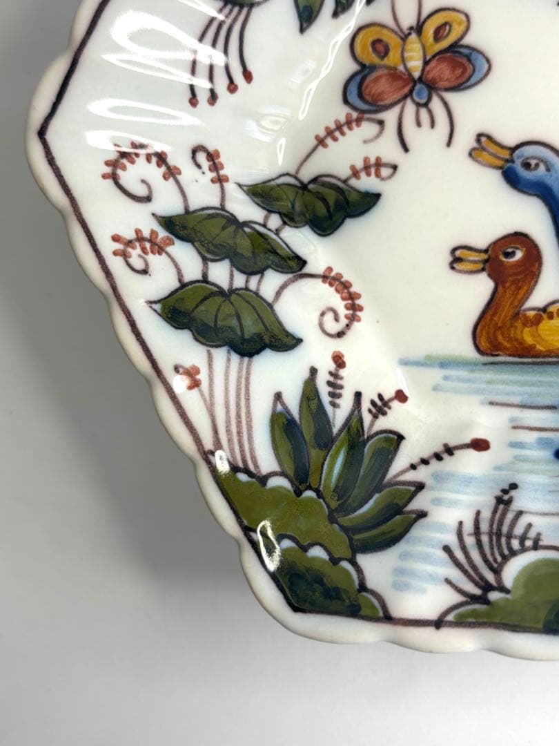 オランダ　マッカム焼き　MAKKUM 2羽の鳥　蝶　花　雲　壁掛け　壁飾り