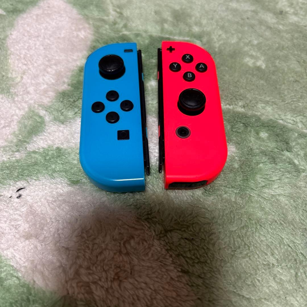 Nintendo Switch 本体 青と赤