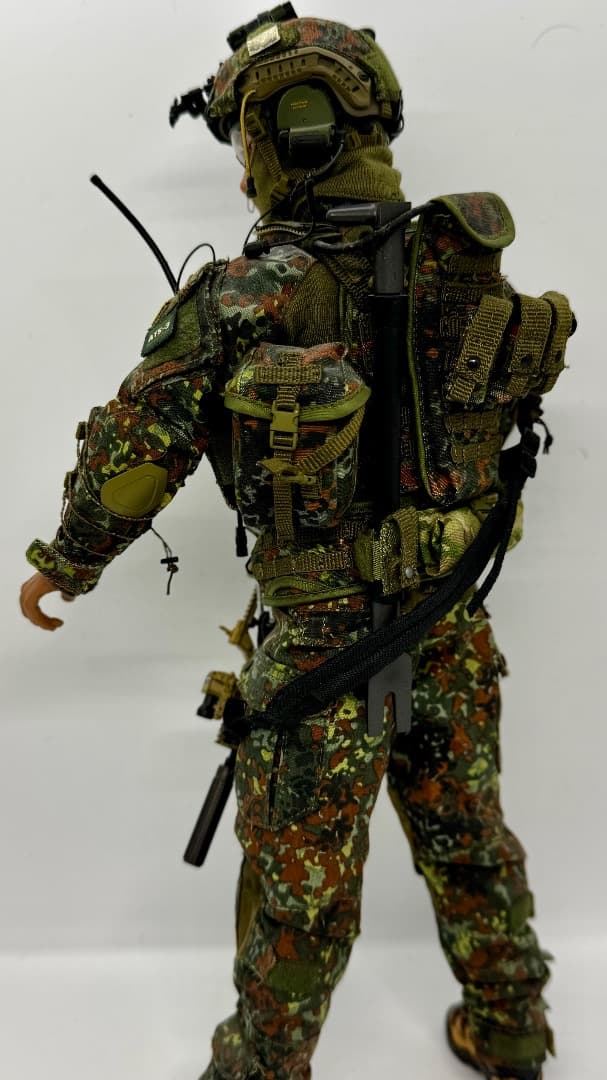 【箱無し/美品】KSK ドイツ陸軍特殊部隊 コマンド 1/6フィギュア