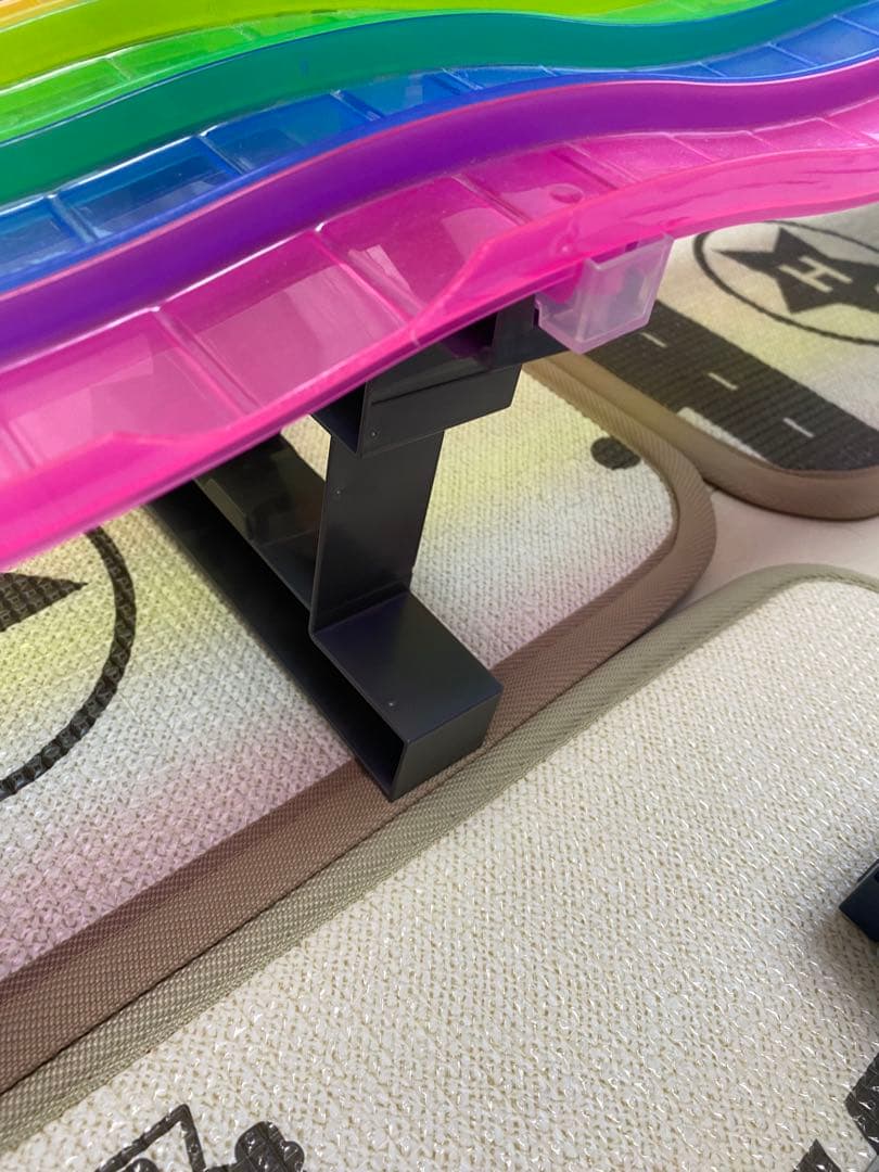 エ*ル様 ホットウィール マリオカート レインボーロード