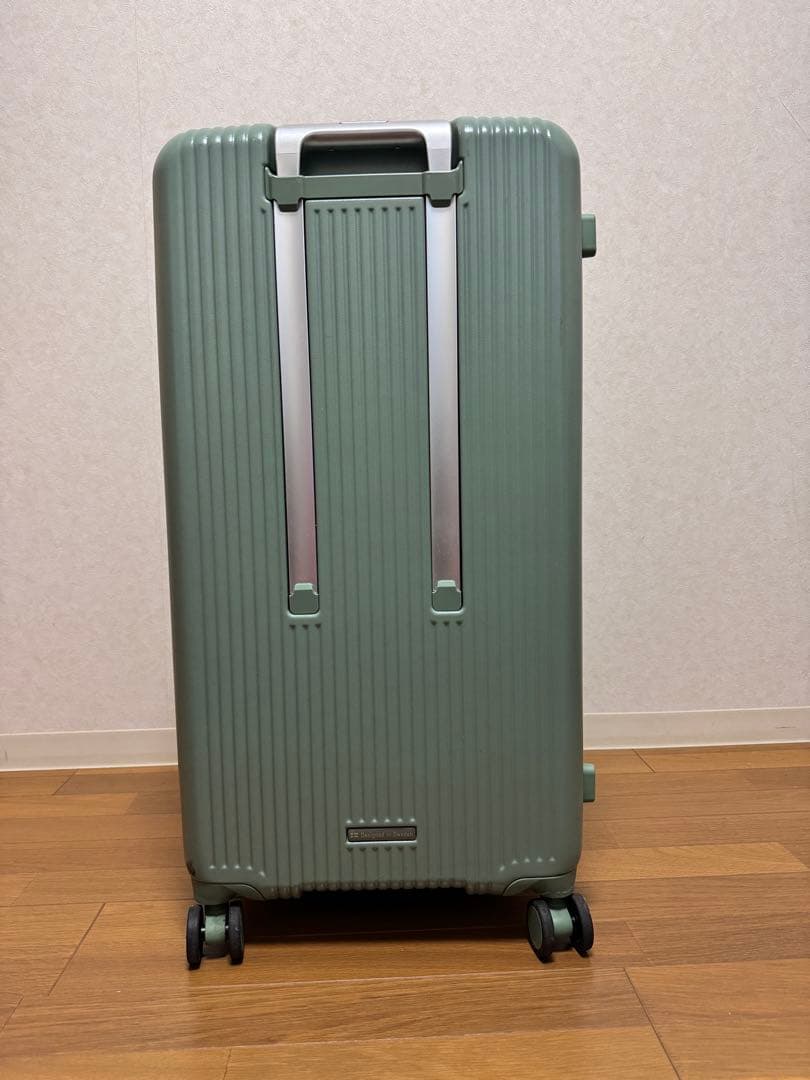 [イノベーター] スーツケース ベーシック 5.2kg ペールグリーン