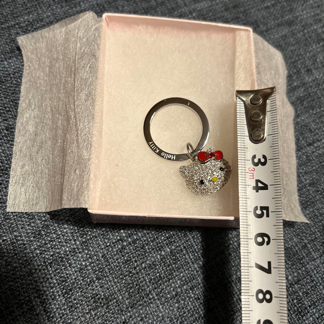 ハローキティ スワロフスキー　キーホルダー