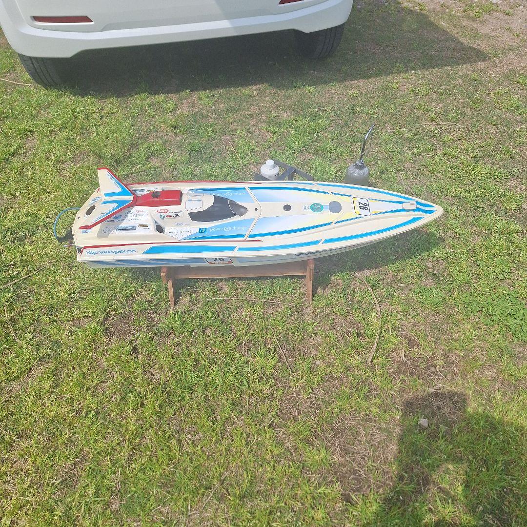 京商エンジンボート