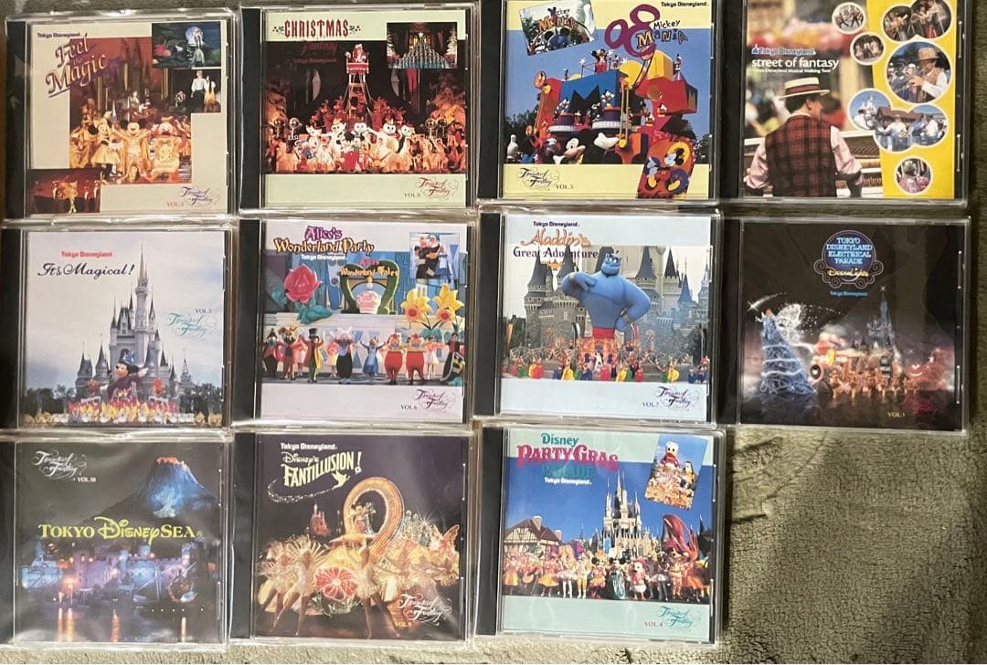 ディズニー　トレジャーズオブファンタジー　20周年記念CDセット11枚＋α2枚
