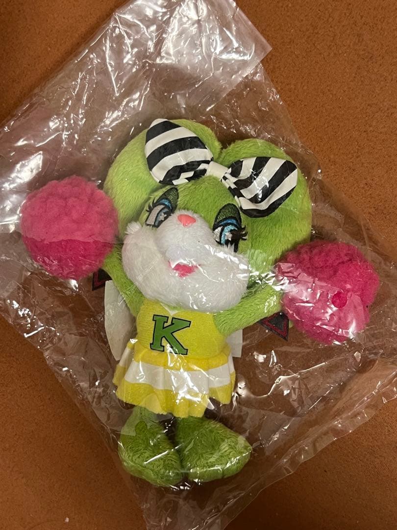 西野カナ　コンサート　ライブグッズ　カナラビット マスコット　キーホルダー