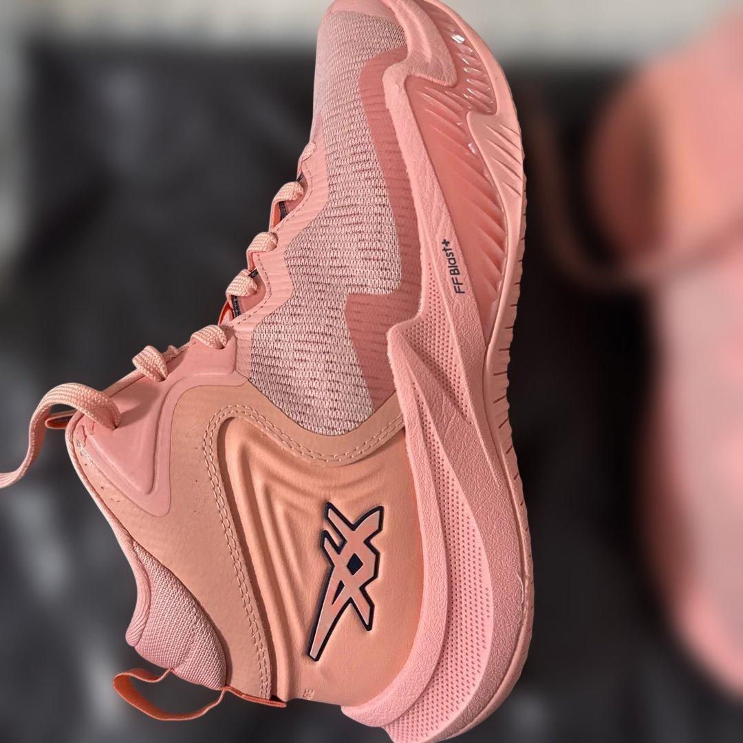 アシックス　シューズ　25.5㎝　バレーボール　バスケットボール