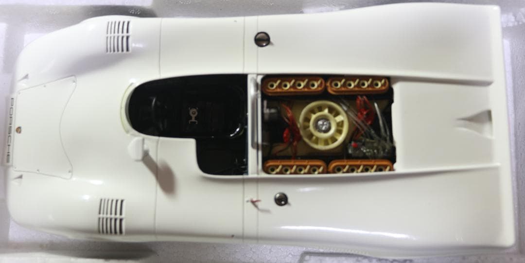 ＴＳＭモデル製 　ポルシェ９１７PA スパイダーモデル　1/18 　中古品