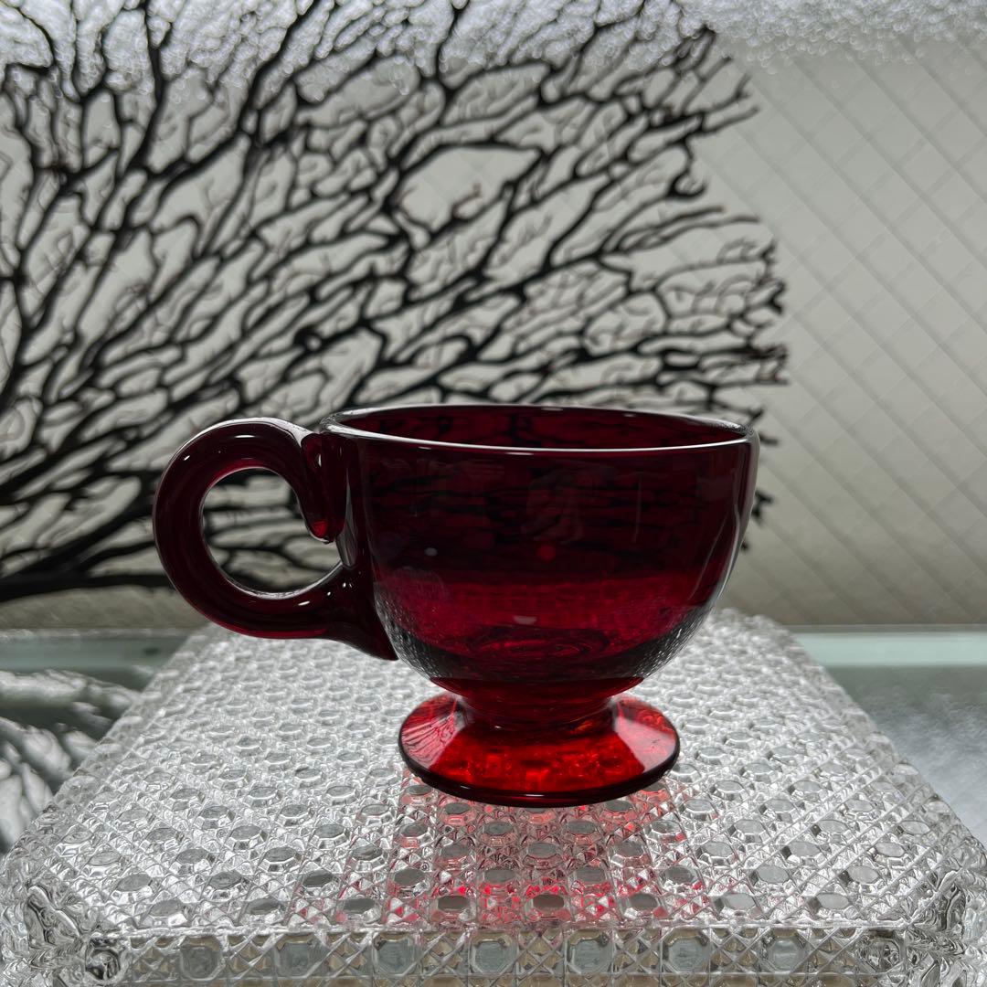 骨董　時代ガラス　希少緋色　朱赤　赤胴　取手付き　アイスクリームコップ　氷コップ