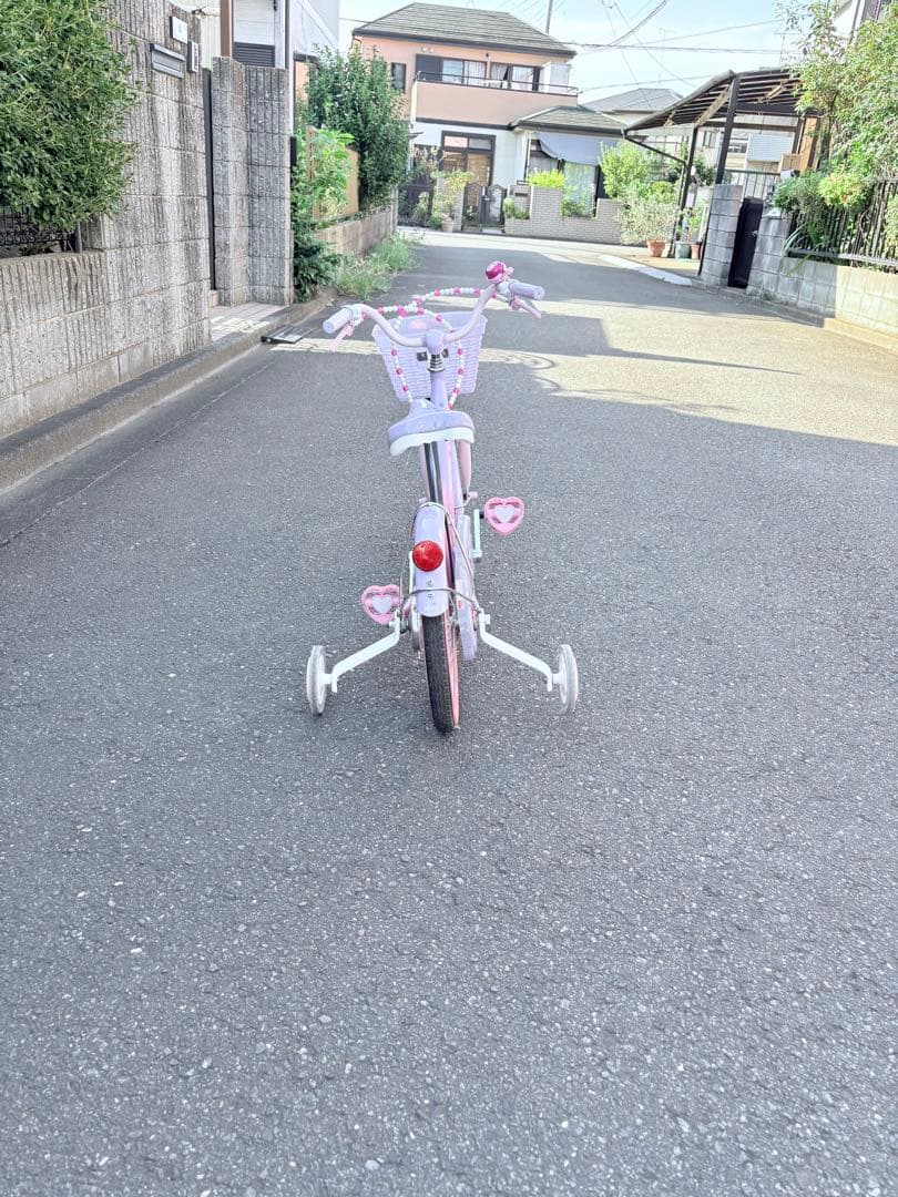 みぃ【室内保管】ソフィア　幼児用　自転車 補助輪付き　18センチ　中古品