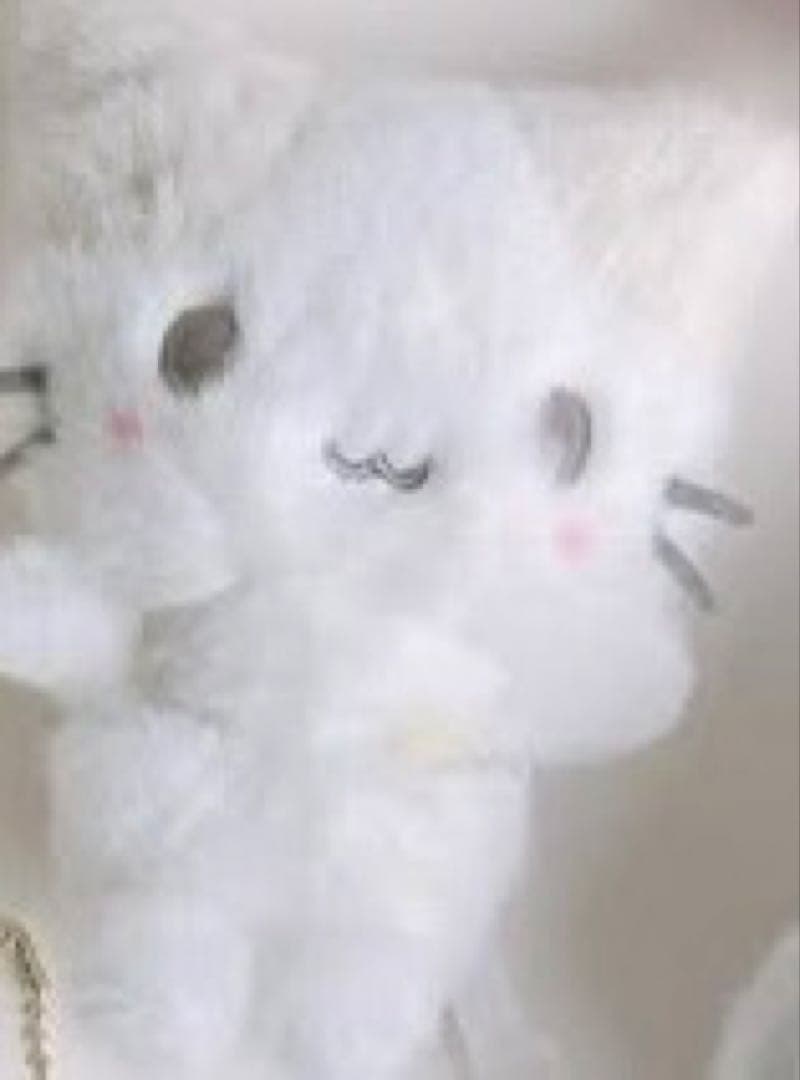 サンリオ　しろふわ雲でおひるね　マシュマロみたいなふわふわにゃんこ　3個セット