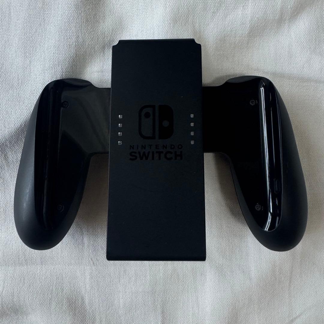 任天堂Switch 本体グレー セット【美品】【専用ケース・画面フィルム付き】