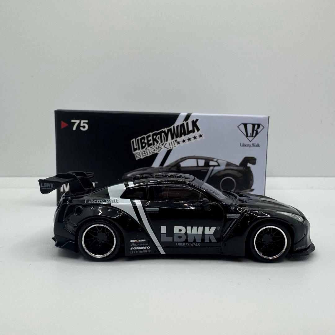 ミニカー Minigt LBWK Nissan GT-R Black 1/64 #75