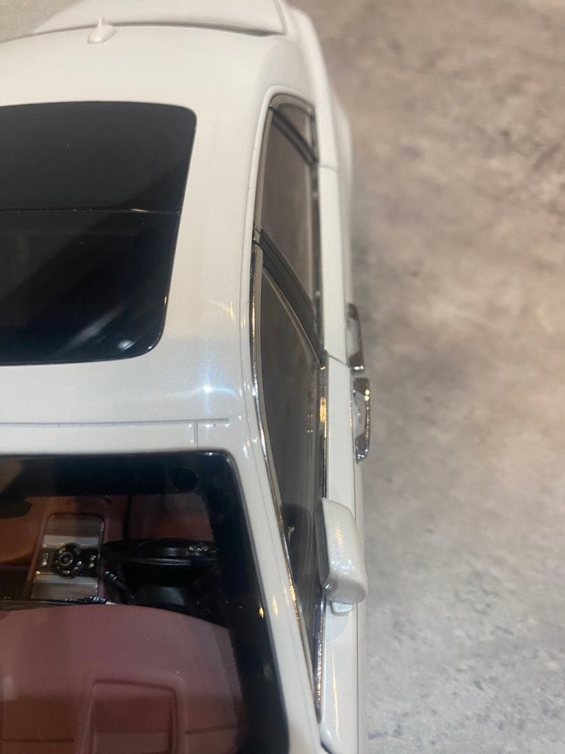 ＊_＊78　京商　ロールスロイス　ゴースト　1/18 ミニカー