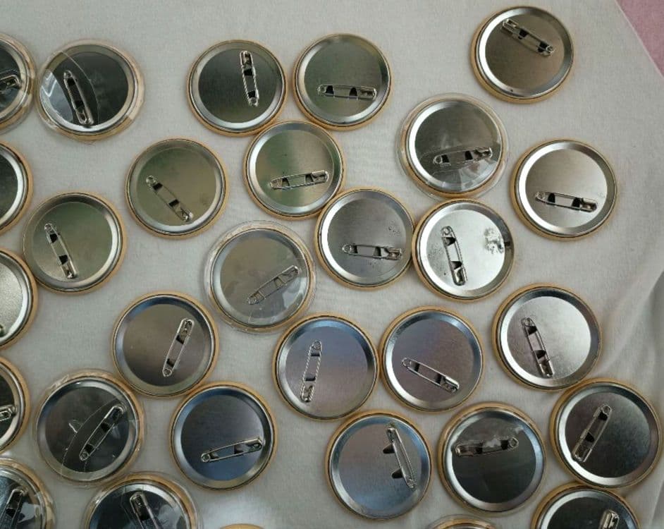 すとぷり　ジェル　アニマル缶バッチ　あにまる缶バッチ