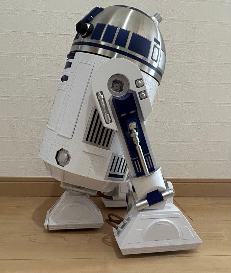 ディアゴスティーニ　スター・ウォーズ R2-D2 完成品 動作未確認 r2d2