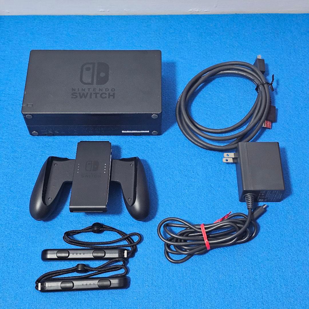 【美品】Nintendo Switch 本体 HAD-S-KABAH