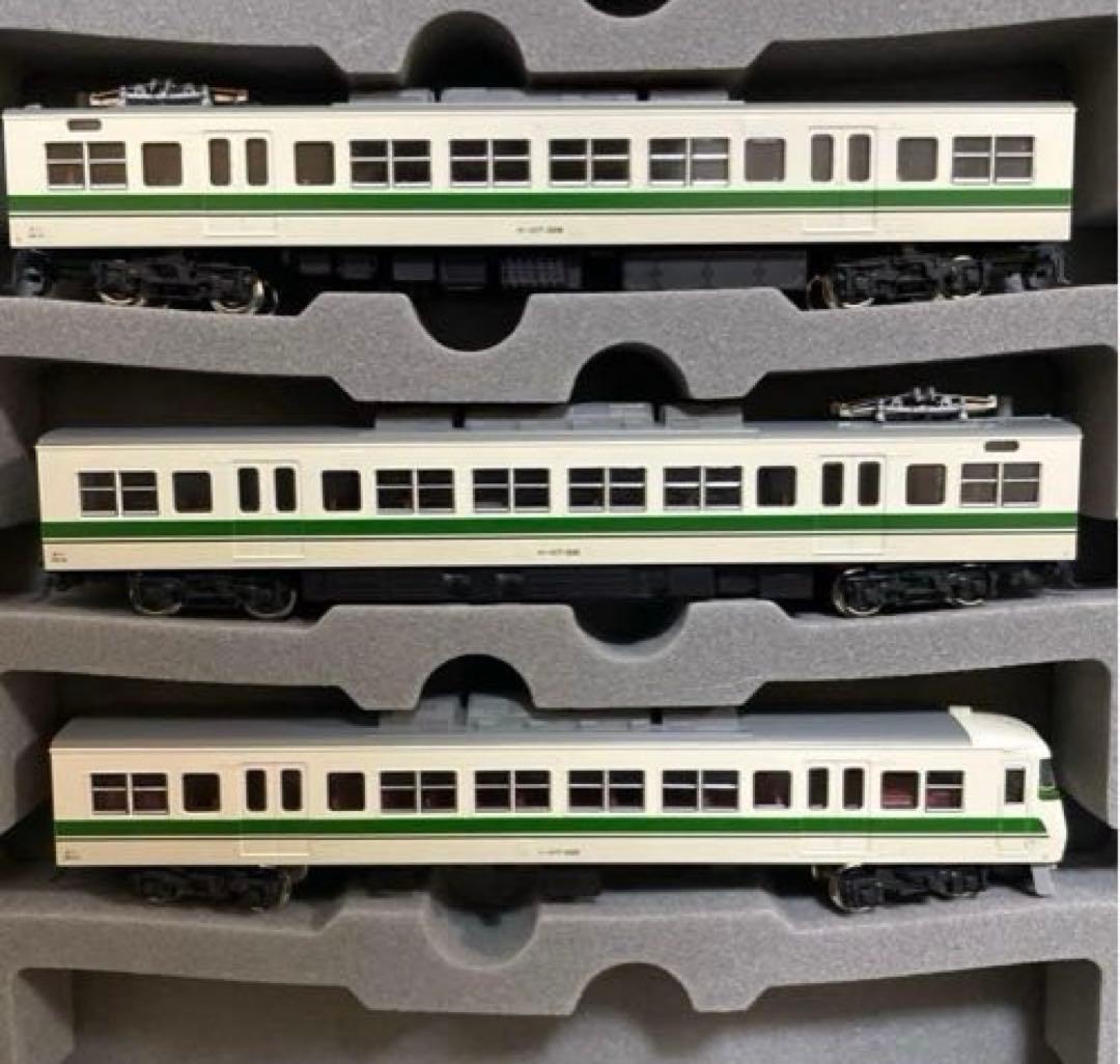 117系福知山線色　KATO。