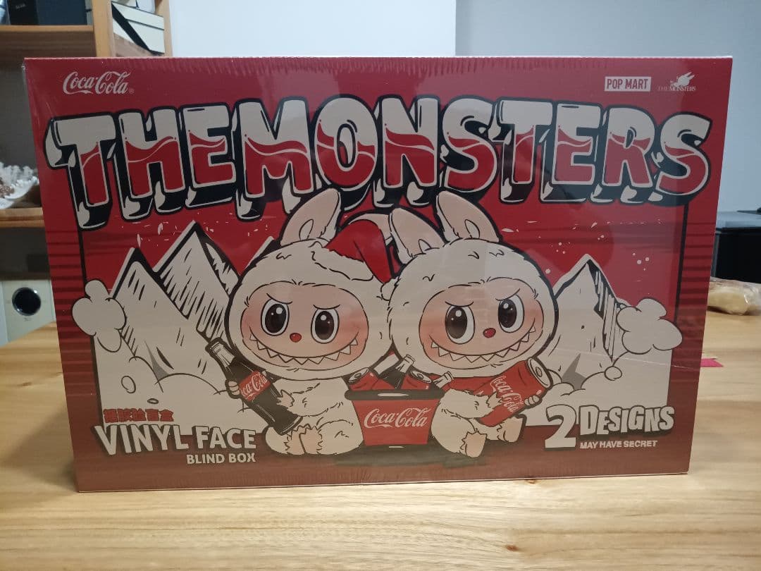 THE MONSTERS LABUBU めいぐるみ　コーラ COCA-COLA