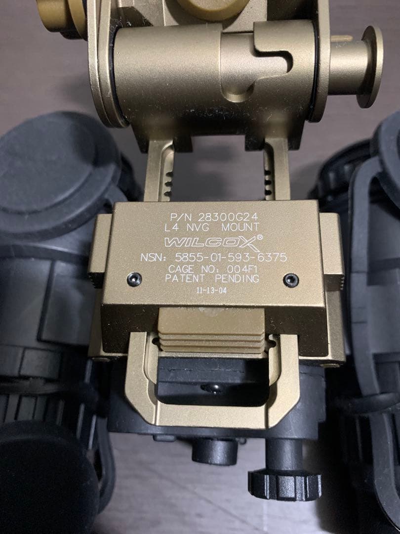 マリタイムヘルメット　pvs15 WILCOXレプリカマウント