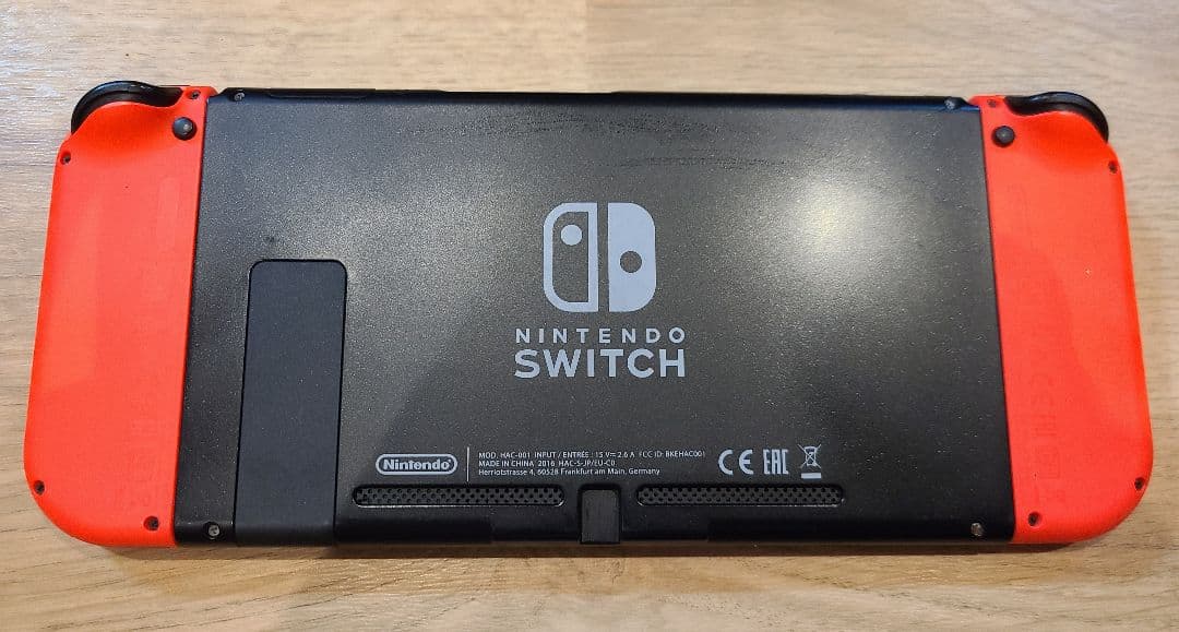 Nintendo Switch本体