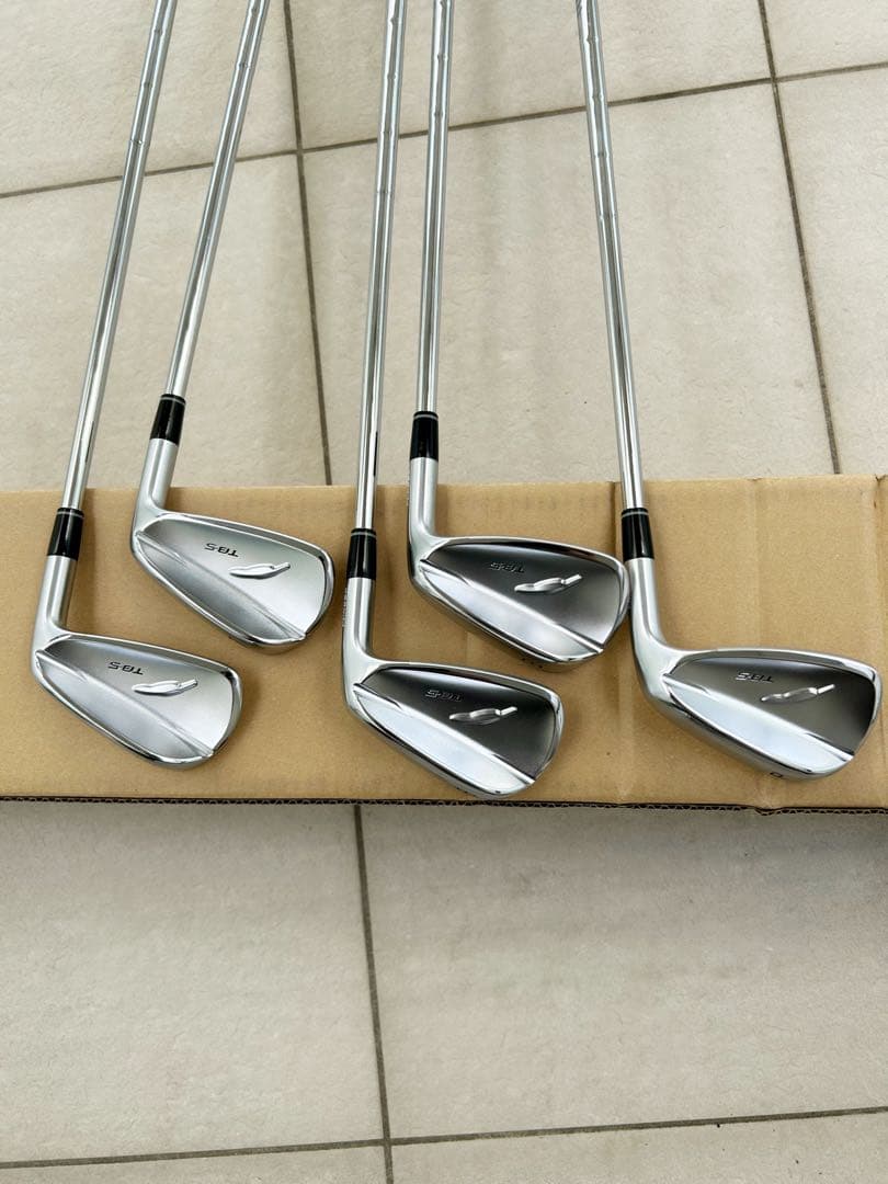 【極美品】フォーティーンTB-5 2025 アイアン 5本（6I-PW）