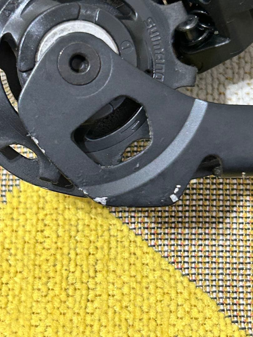 SHIMANO R8000系ULTEGRA Di2セット　油圧ブレーキ