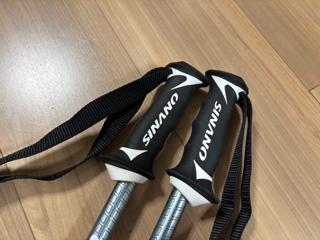 ★美品★お洒落　シナノ　スキーポール ストック 収縮ポール　調整可能