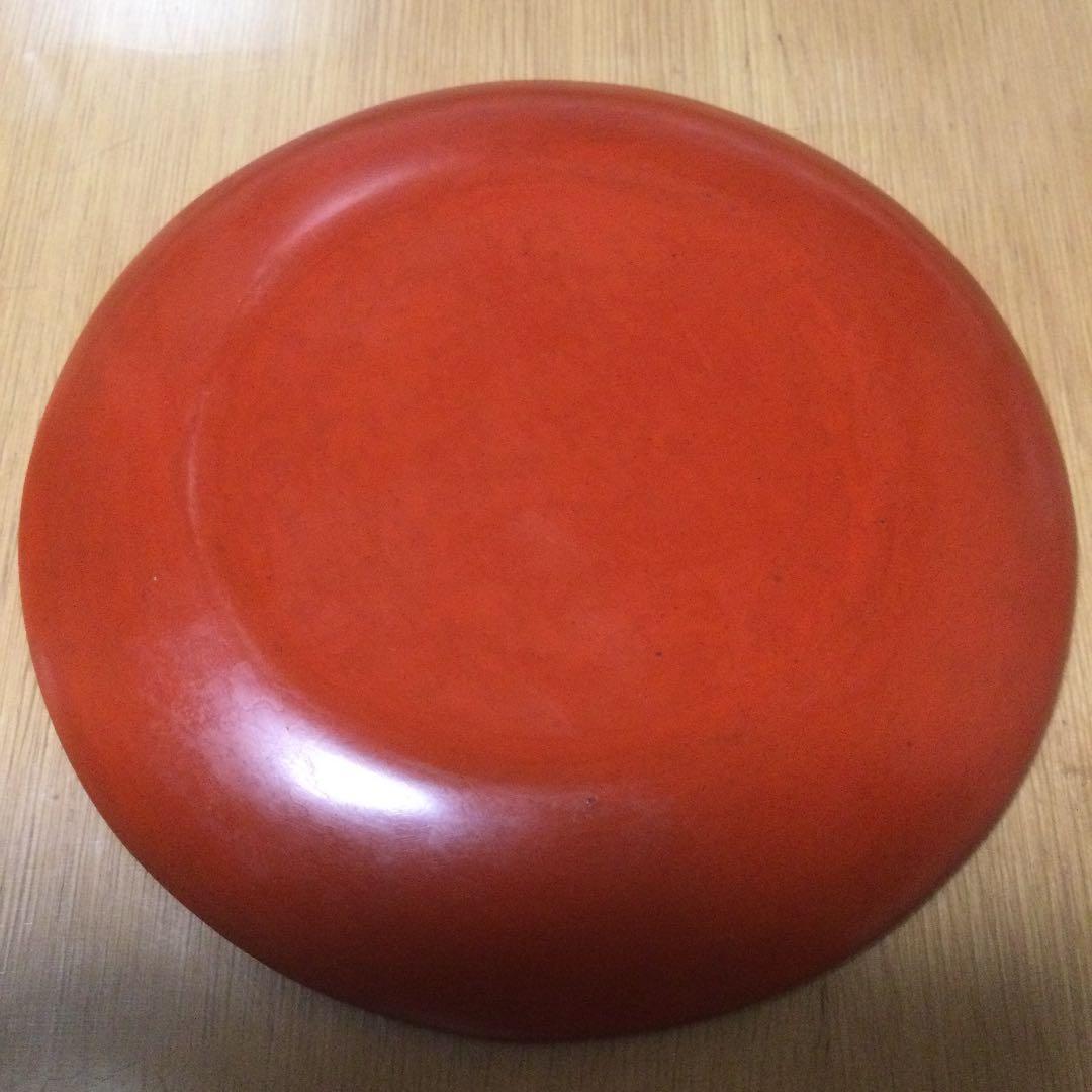 手彫り、中国堆朱の皿2枚